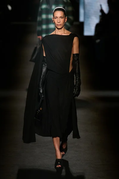 Look 35